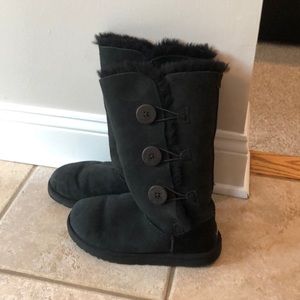 Black Ugg Bailey Button Triple II Boots Women Sz 7